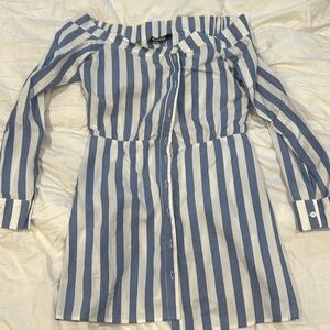 Reformation mini off the shoulder dress. Size 8.